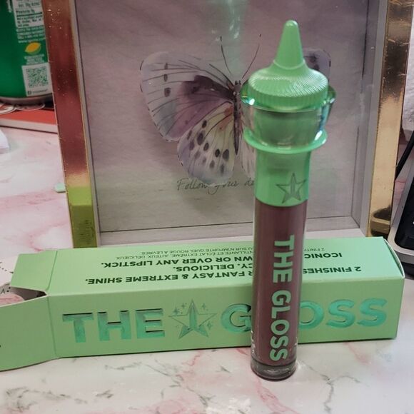 THE GLOSS UNTOUCHABLE JS Cosmetics NIP - Picture 4 of 4